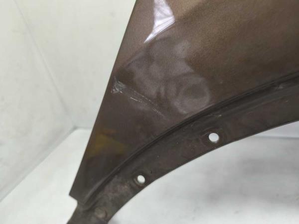 AILE AVANT DROIT RENAULT - Vue 3